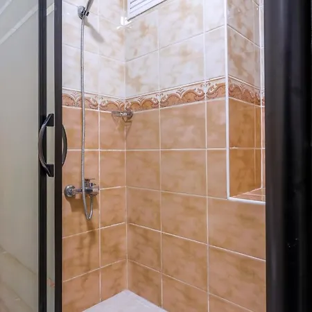 Διαμέρισμα Spacious And Fully Furnished Flat In Bahcelievler Κωνσταντινούπολη