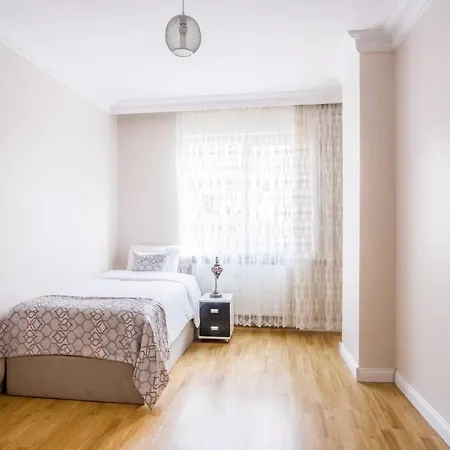 Διαμέρισμα Spacious And Fully Furnished Flat In Bahcelievler Κωνσταντινούπολη